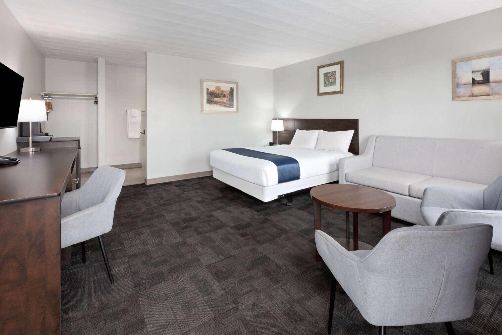 Travelodge By Wyndham Cochrane Eksteriør bilde